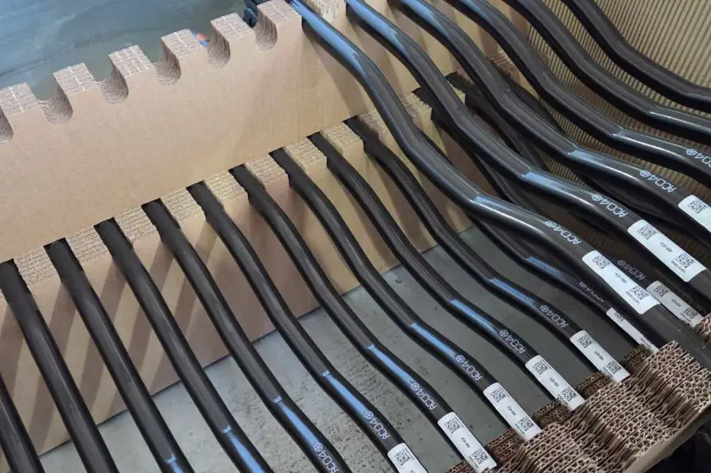 czesci automotive drążki stabilizatora w specjalnych opakowaniach tekturowych Organic Polska