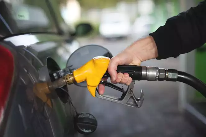 Dlaczego paliwo jest tak drogie, skoro ropa nie jest najdroższa?