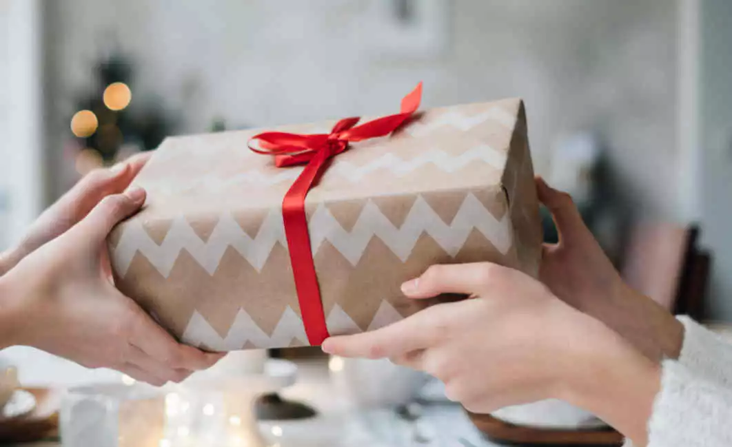 Połowa Polaków nie kupiła jeszcze świątecznych prezentów