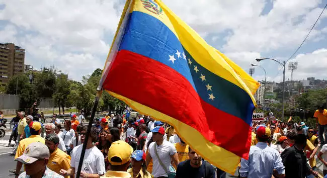 Wenezuela – wielka reforma legła w gruzach.